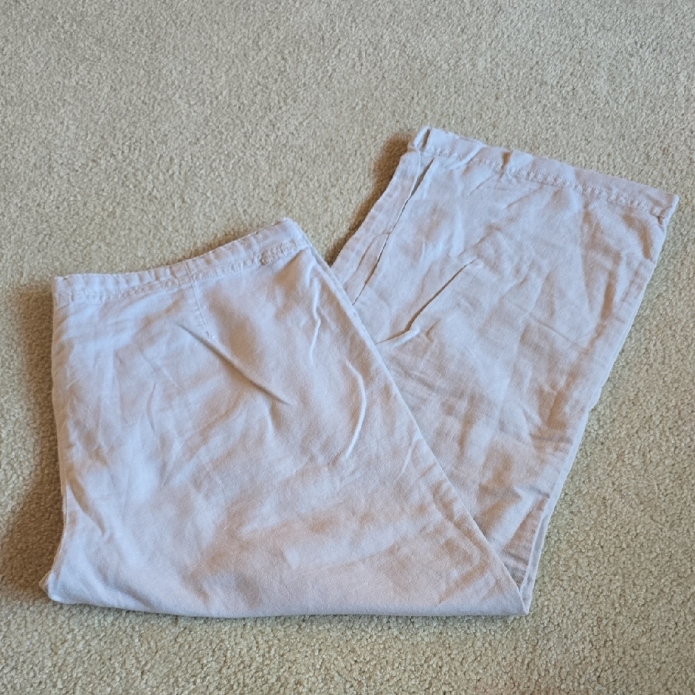 Columbia Women's Beige Linen-Cotton Capris